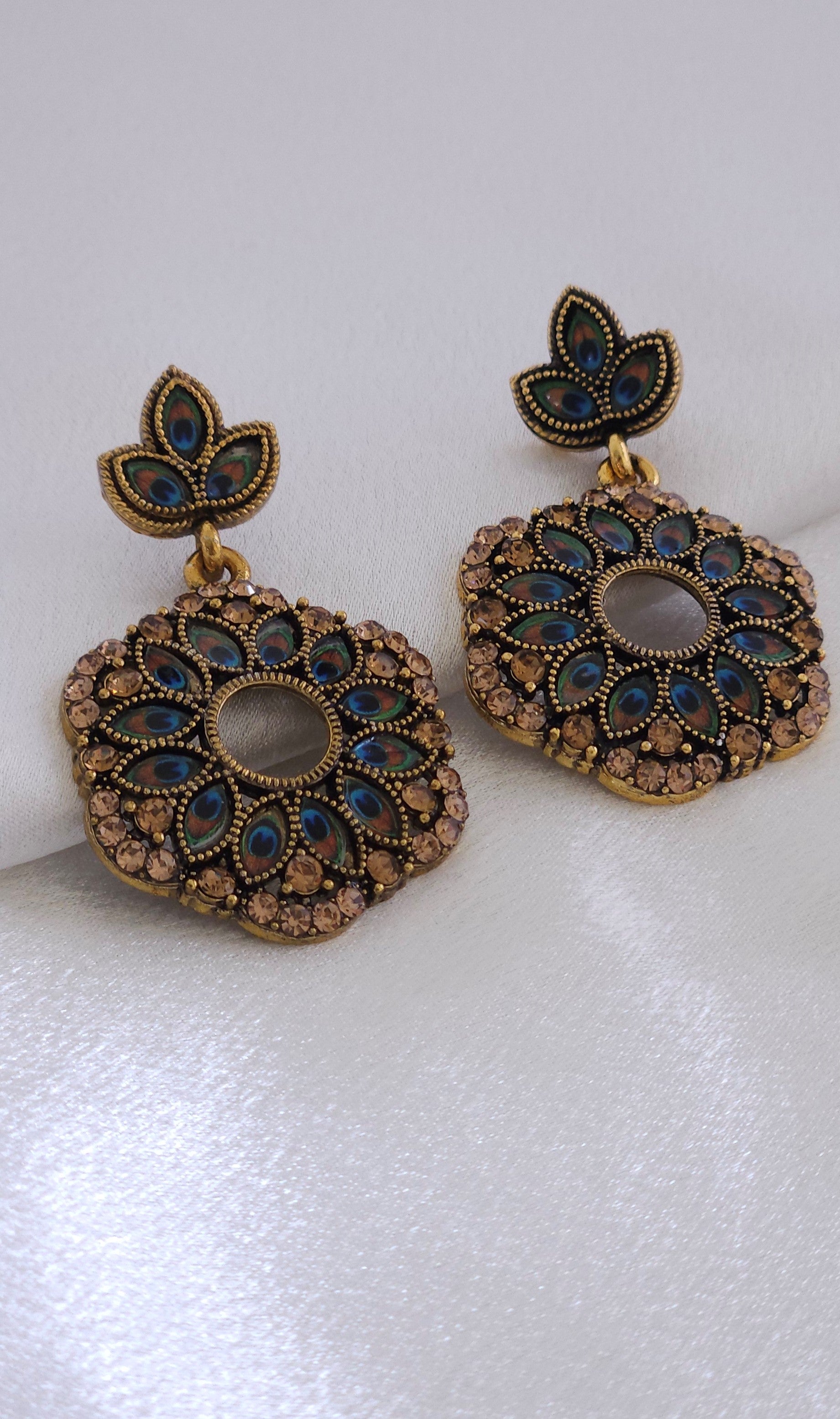 E7043 - Earring