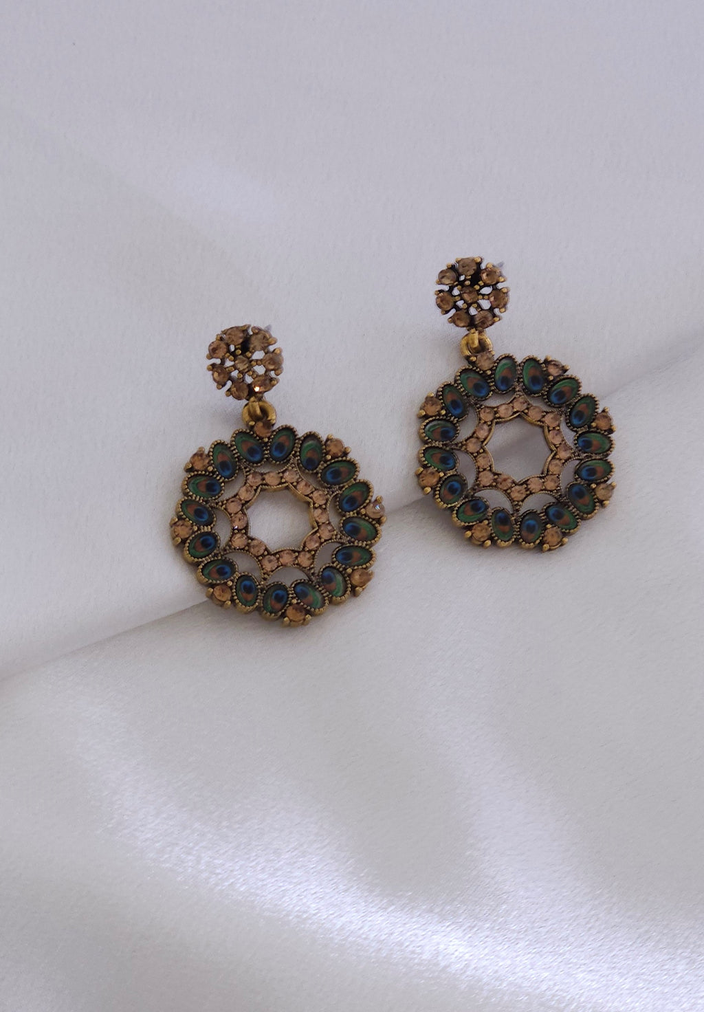 E7042 - Earring