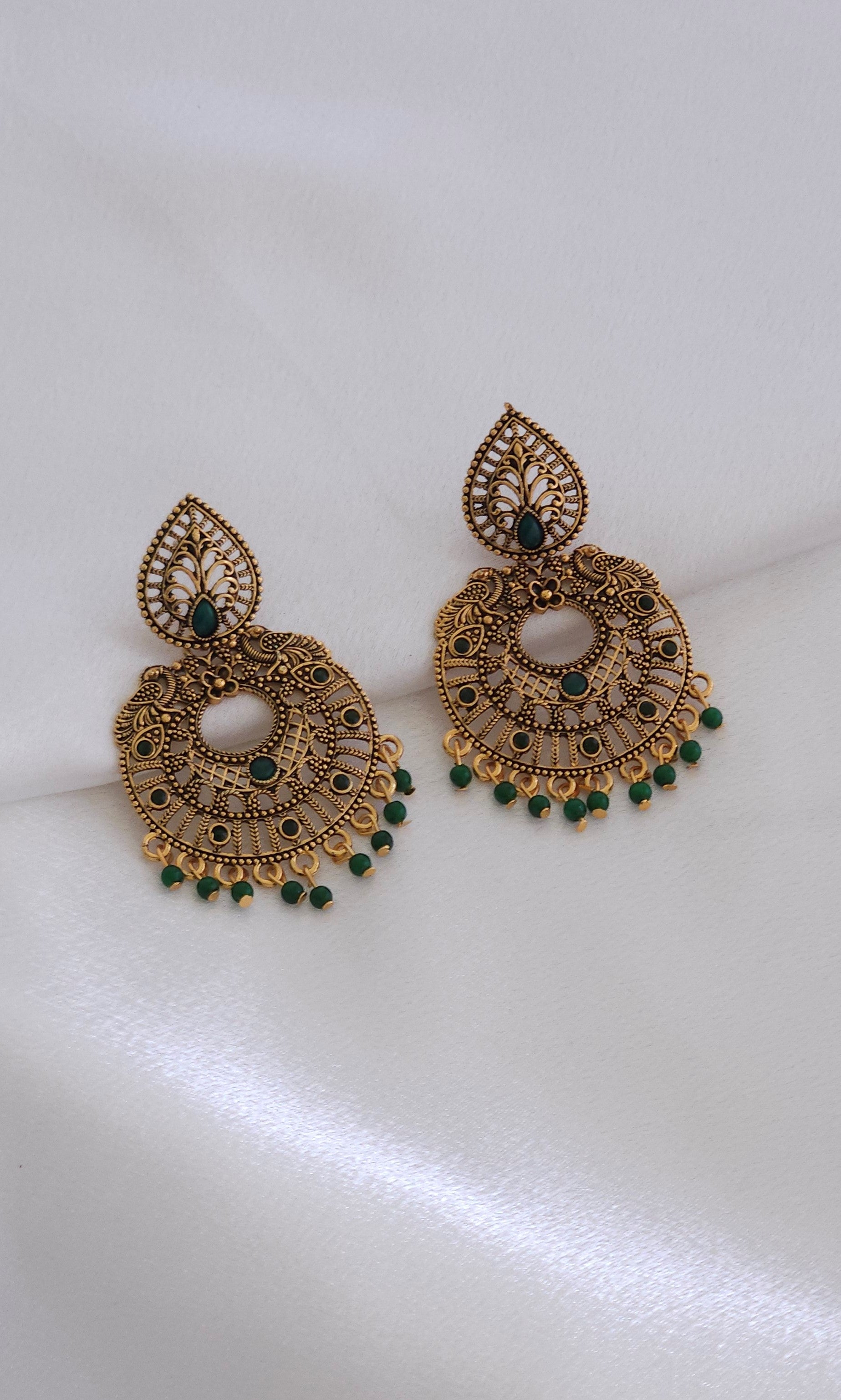 E7037 - Earring