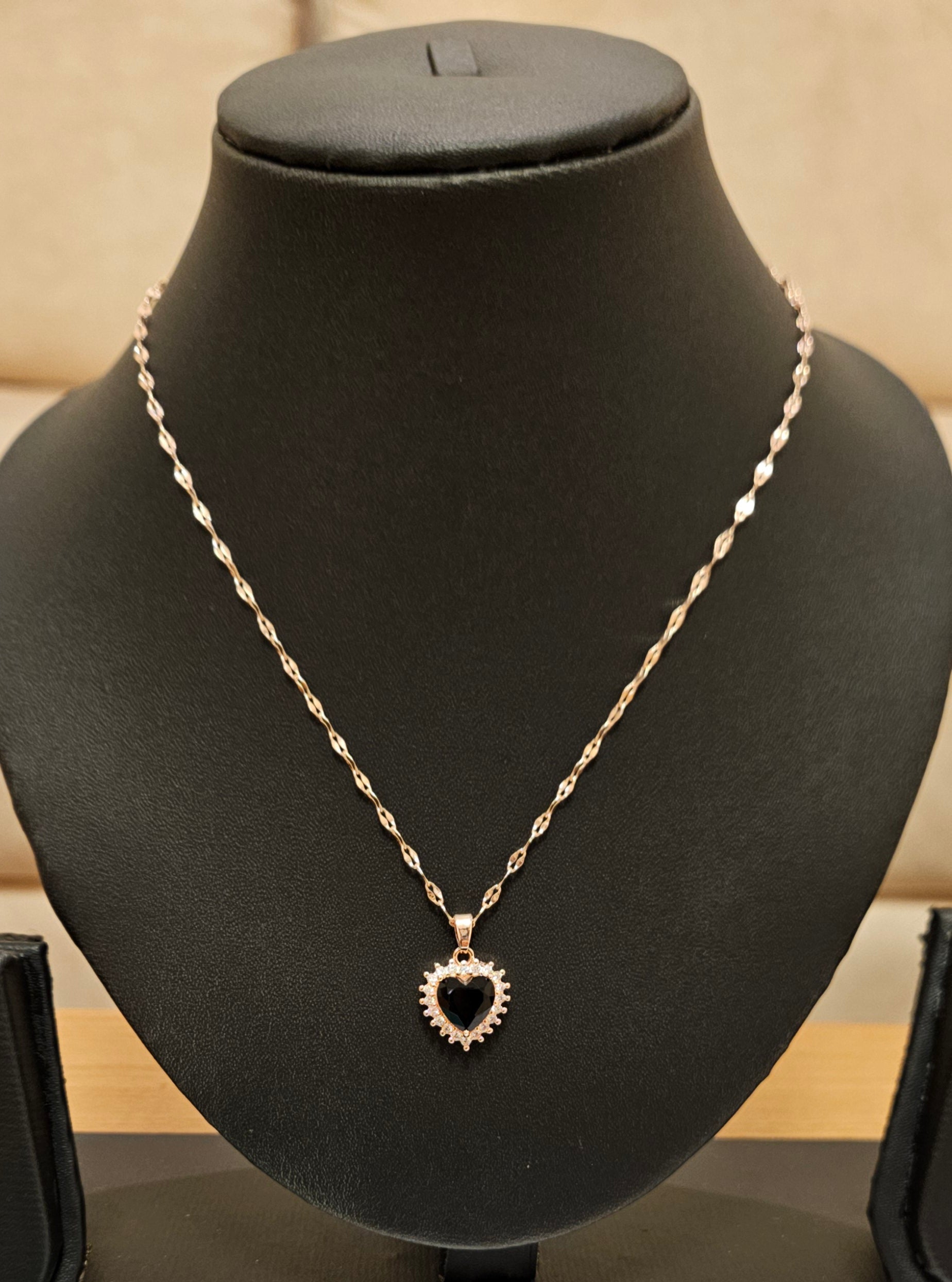 N7017 - Necklace