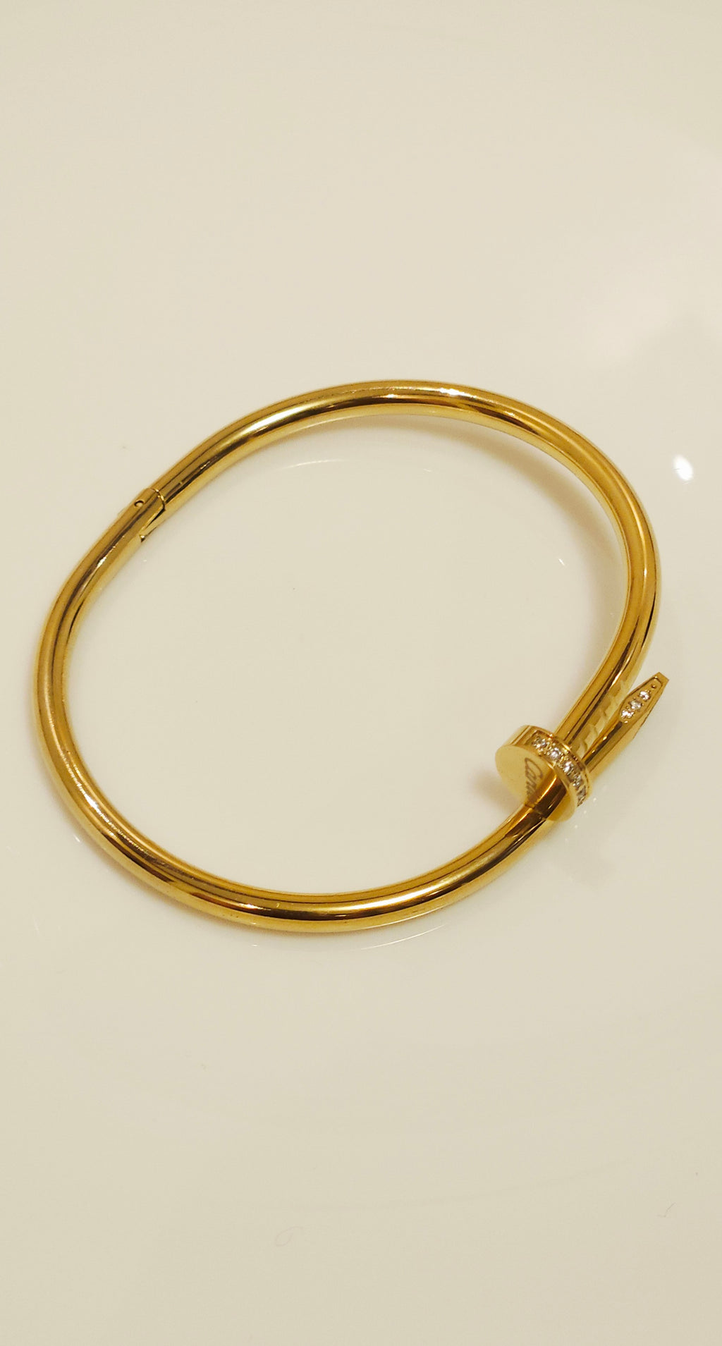 B7099 - Bangle Bracelet