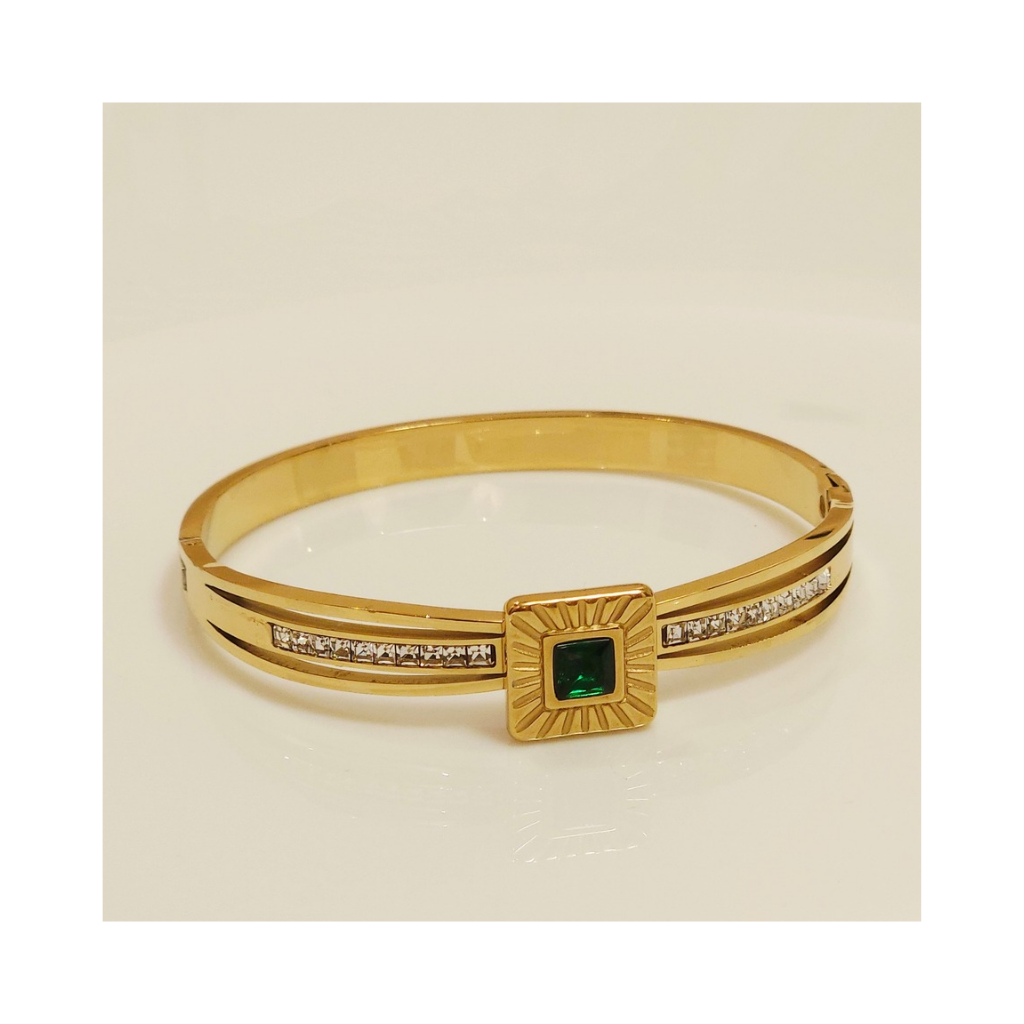 B7083 - Bangle Bracelet