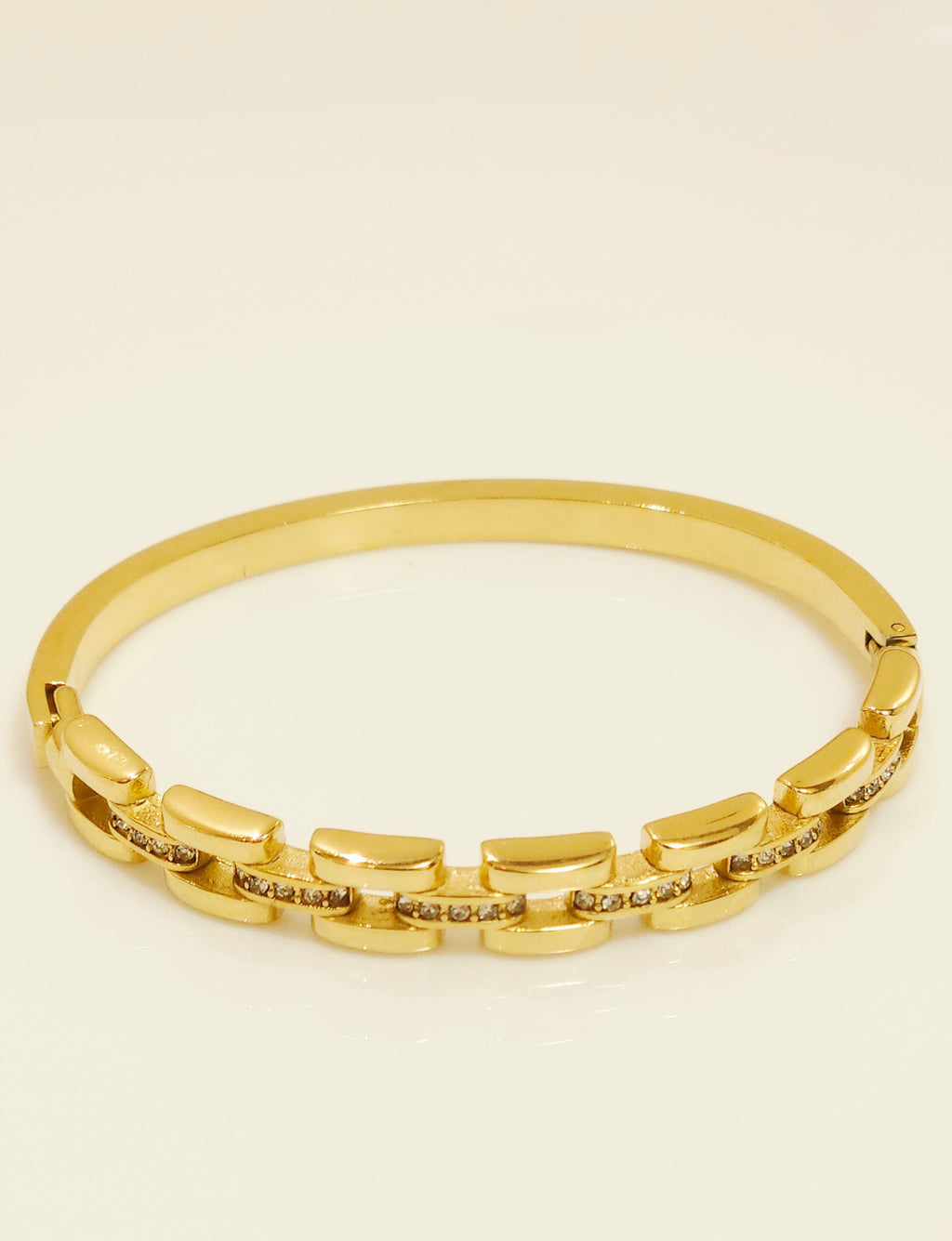 B7106 - Bangle Bracelet