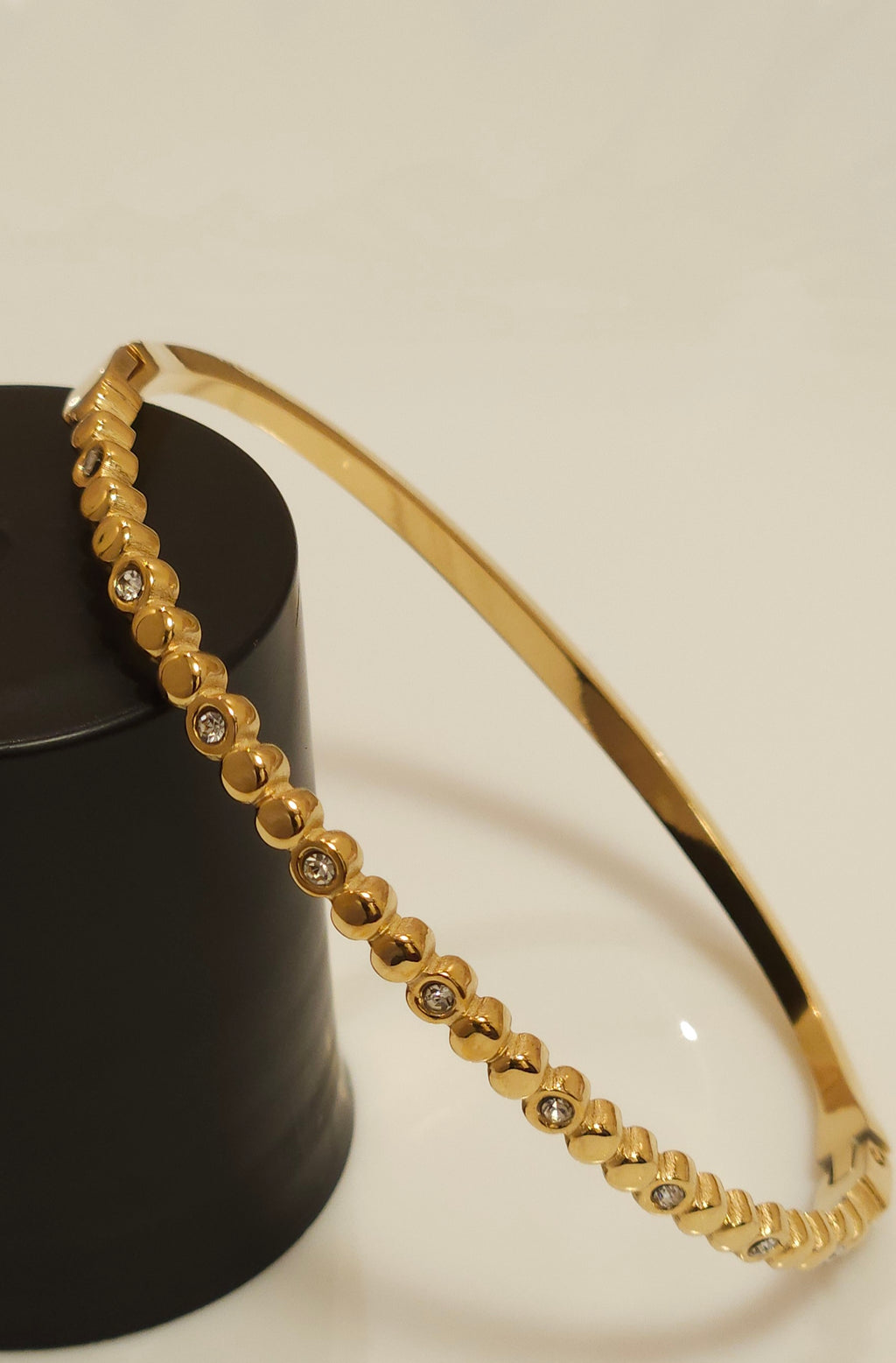 B7109 - Bangle Bracelet