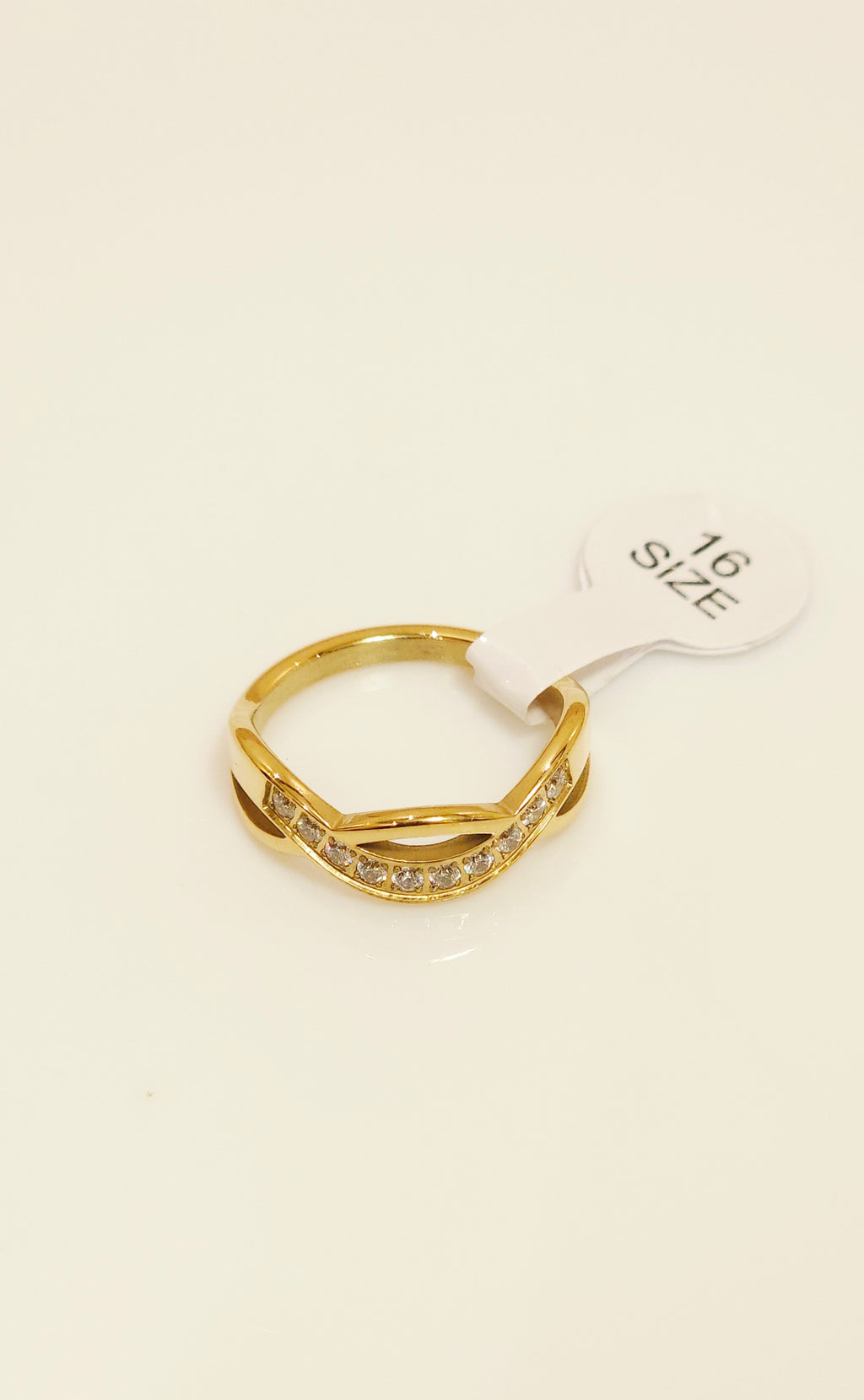 R7117 - Ring