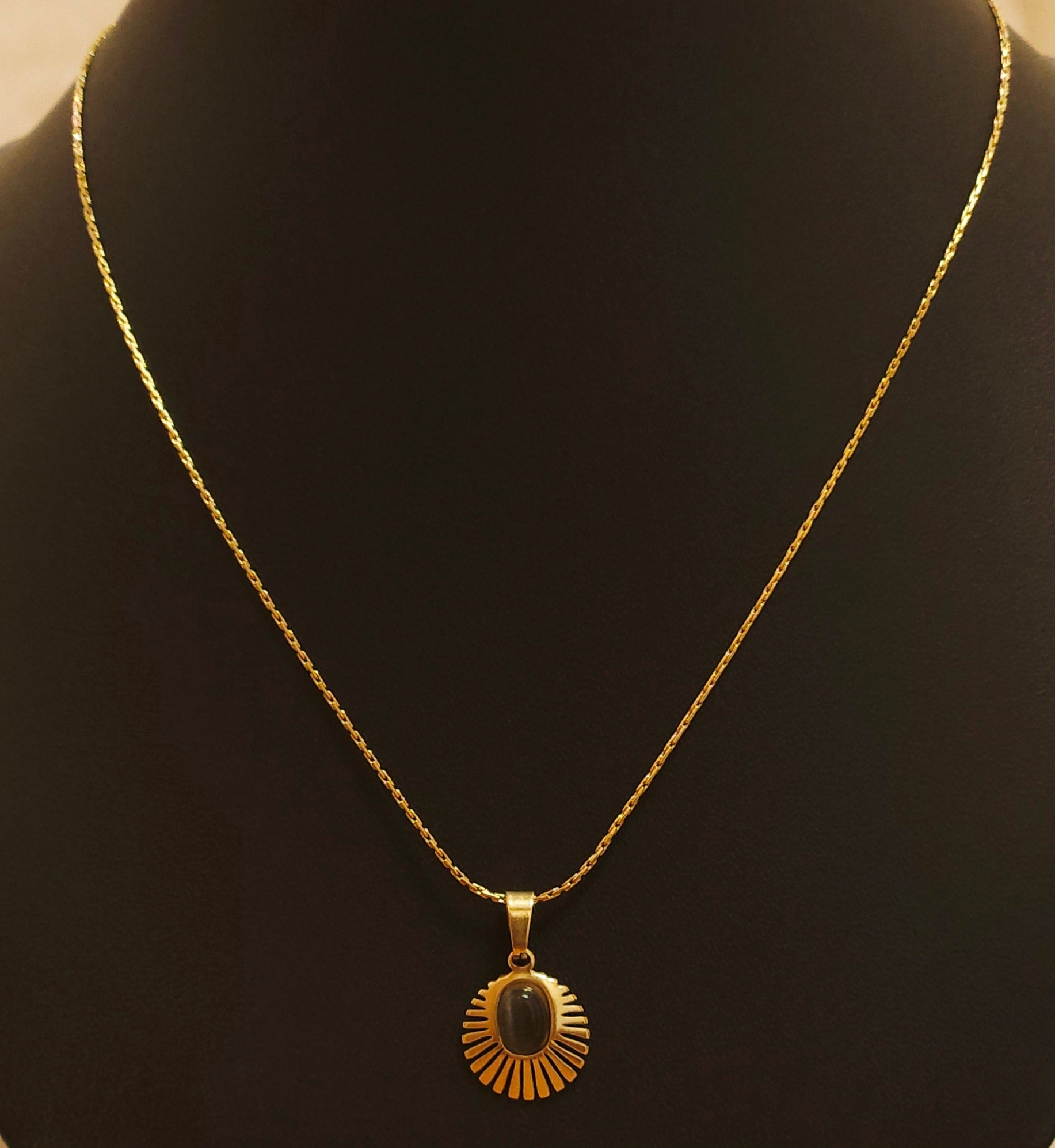 N7124 - Necklace